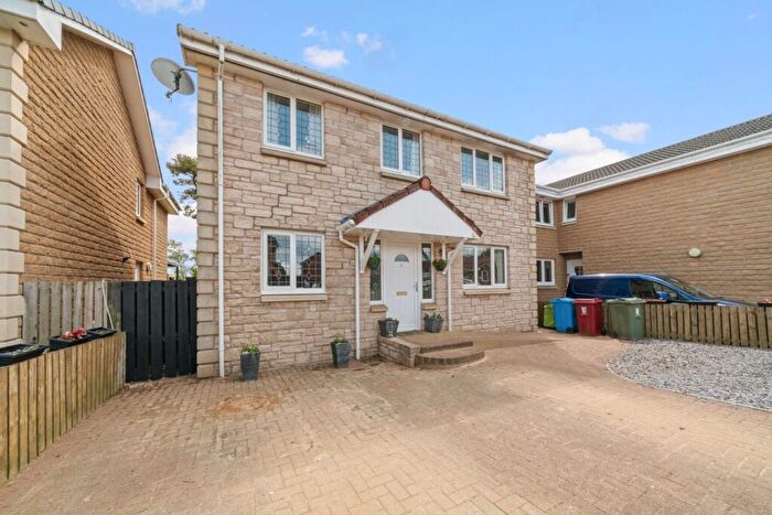 4 Bedroom Detached House For Sale In Apple Blossom Grove, Maddiston, Falkirk, FK2