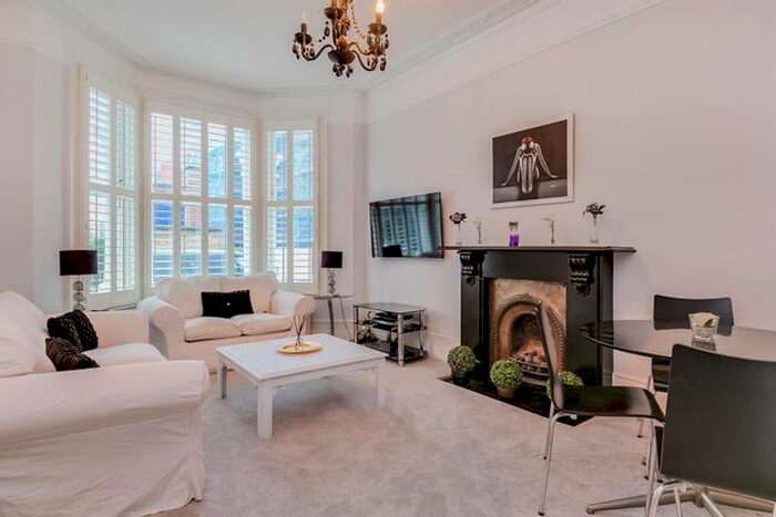 1 Bedroom Flat To Rent In Lisgar Terrace, London, W14