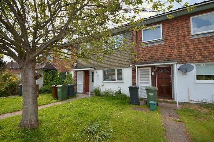 3 Bedroom House To Rent In Bedroom Property In Guildford, GU2