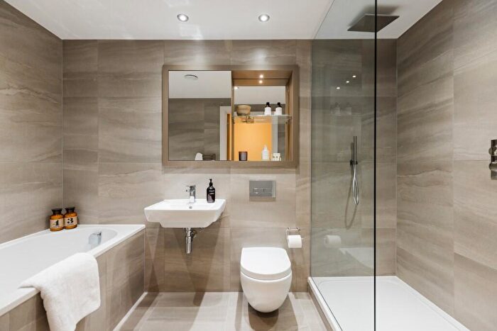 3 Bedroom Apartment To Rent In Mcewan Walk, Edinburgh, EH3