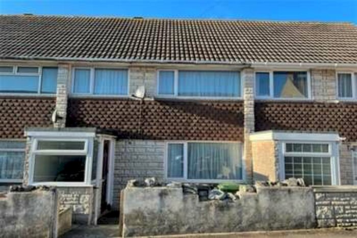 3 Bedroom House To Rent In St Georges Estate Road- Portland, DT5