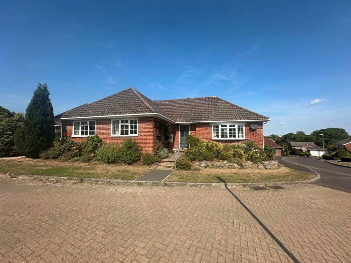 4 Bedroom Detached Bungalow For Sale In Mountfield, Hythe, SO45