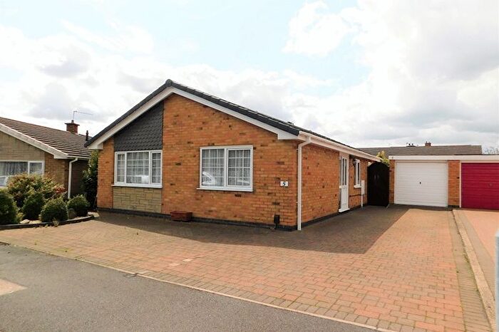 2 Bedroom Detached Bungalow To Rent In Fulton Drive, Ravenstone, Coalville, LE67