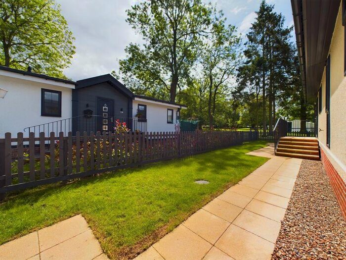 2 Bedroom Detached House For Sale In Shepherds Grove Park, Stanton, IP31