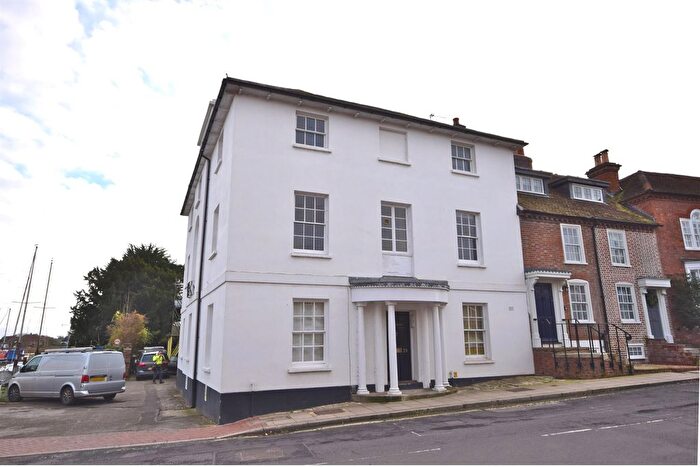 1 Bedroom Flat To Rent In Flat C, Dolphin House, Queen Street, Emsworth, Hampshire, PO10