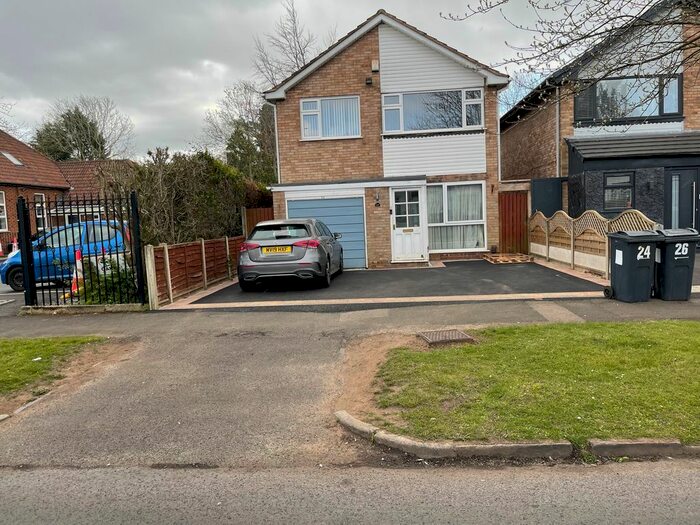 4 Bedroom Detached House To Rent In Etwall Road, Birmingham, B28