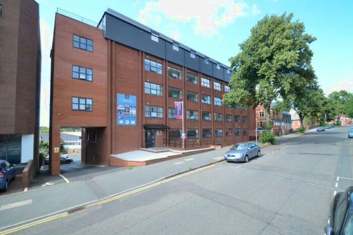 1 Bedroom Flat To Rent In , Station Road, Kettering, NN15