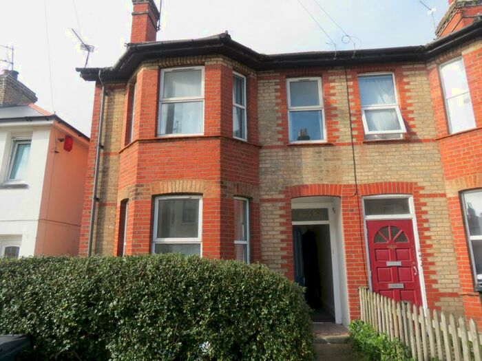 6 Bedroom House To Rent In Bedroom Terraced House In Bournemouth, BH1