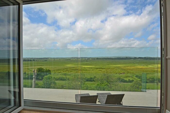 3 Bedroom Detached House For Sale In Chain Free! Rackham Road, Amberley, West Sussex, BN18