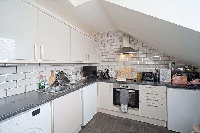 1 Bedroom Flat To Rent In Alexandra Road, Leeds, LS6