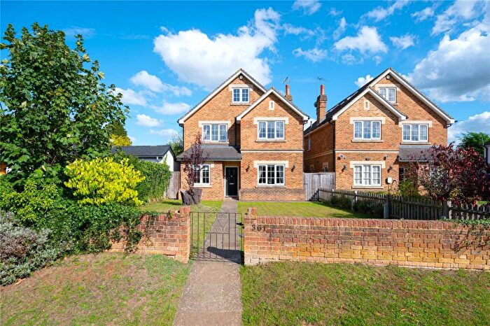 5 Bedroom Detached House For Sale In Watford Road, St. Albans, Hertfordshire, AL2