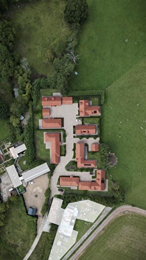 4 Bedroom Detached House For Sale In Norwood Hill Road, Charlwood, Horley, RH6