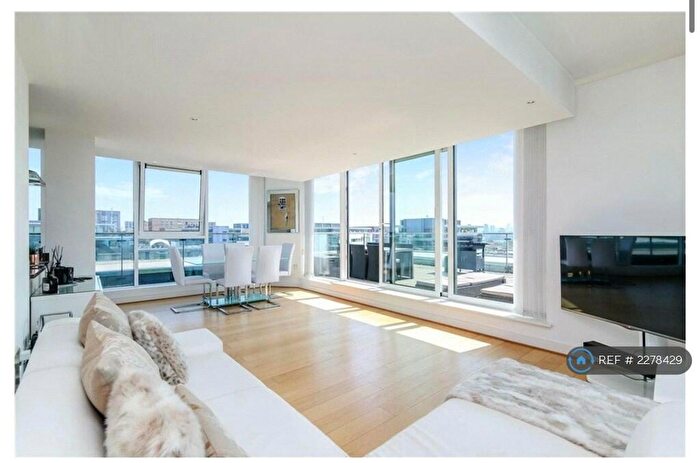 3 Bedroom Flat To Rent In Drift Court, London, E16