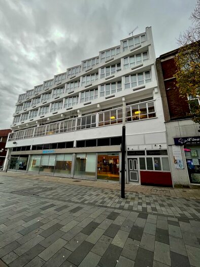 1 Bedroom Flat To Rent In Church Street, St. Helens, WA10