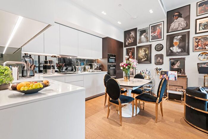 3 Bedroom Flat For Sale In Lillie Square, Chelsea Village, SW6