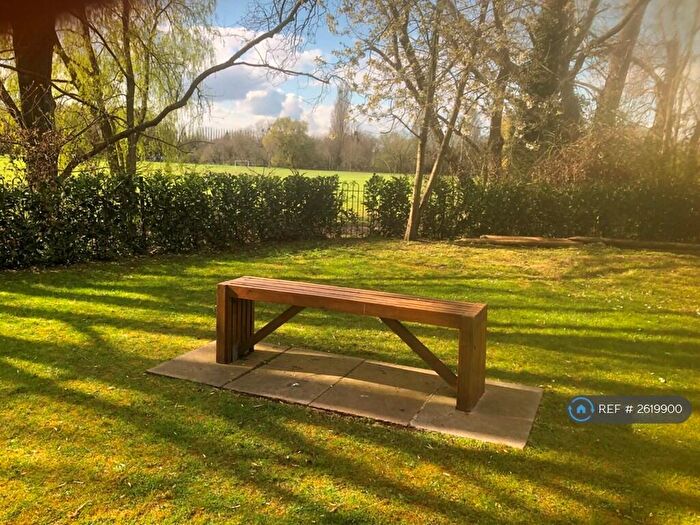 2 Bedroom Flat To Rent In Napier Road, Reading, RG1