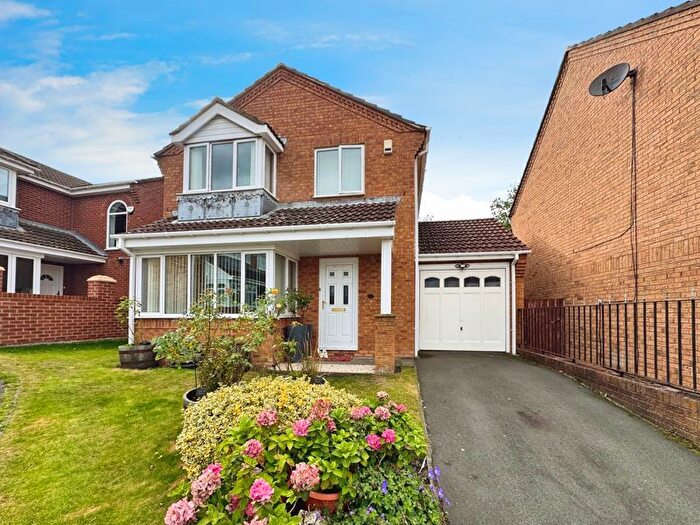 3 Bedroom Detached House For Sale In Silvermere Drive, Ryton, NE40