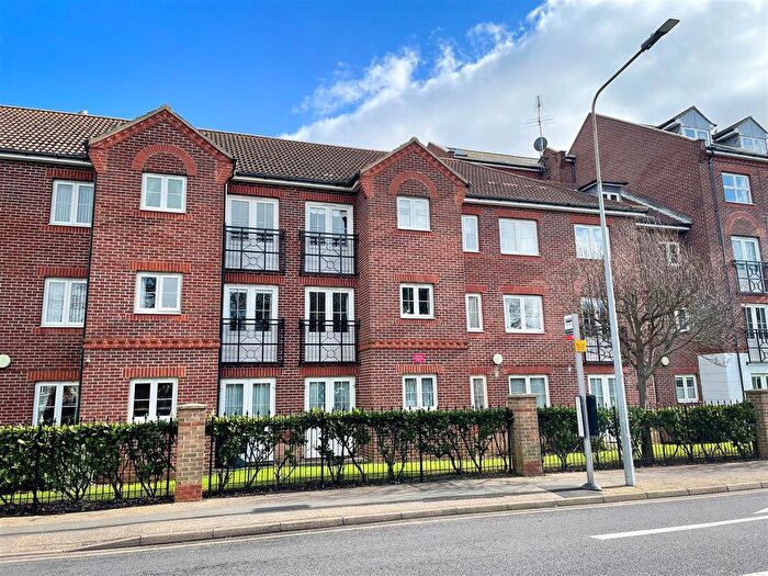1 Bedroom Flat To Rent In Station Road, Clacton-On-Sea, CO15