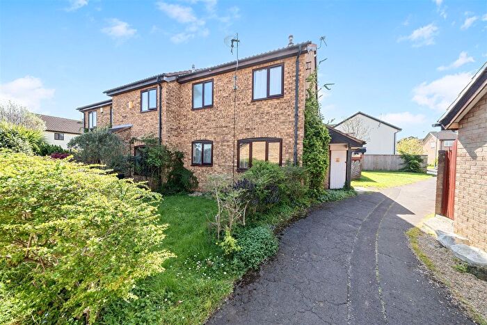 1 Bedroom Terraced House For Sale In Logus Court, Longwell Green, Bristol, BS30