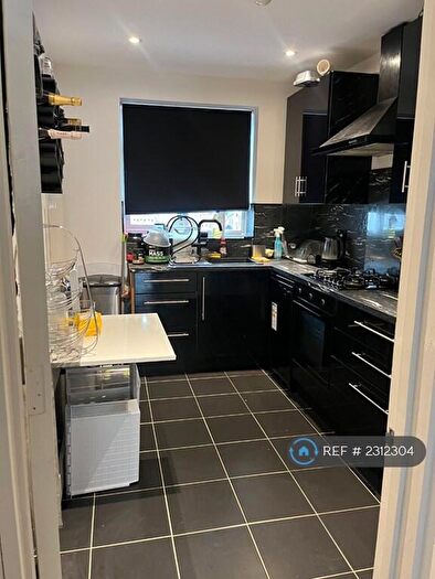 1 Bedroom Flat To Rent In Northumberland Avenue, Welling, DA16