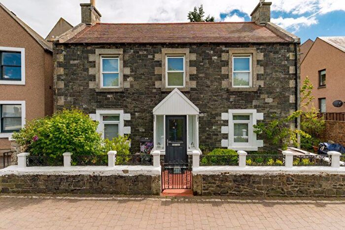 2 Bedroom Flat For Sale In Bridgegate, Peebles, EH45