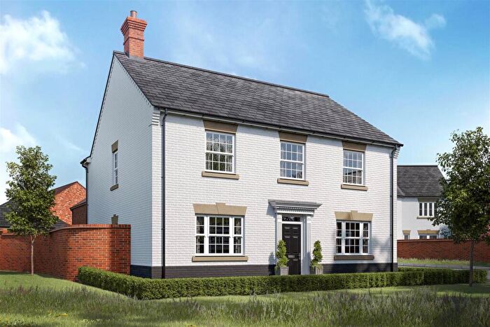 4 Bedroom Detached House For Sale In Fiddleford Ridge, Sturminster Newton, DT10