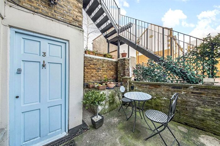 1 Bedroom Maisonette To Rent In Blackheath Road, Greenwich, SE10