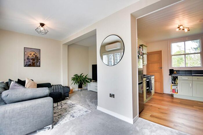 1 Bedroom Flat For Sale In Evington Lane, Evington, Leicester, LE5