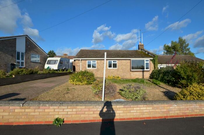 3 Bedroom Bungalow To Rent In Spencers Road, Ketton, Stamford, PE9