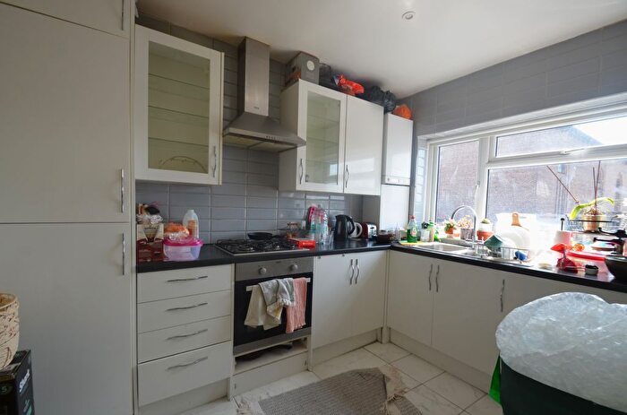2 Bedroom Flat To Rent In Church Road, Ashford, TW15