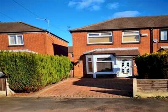 2 Bedroom House To Rent In Cricket Street, M34