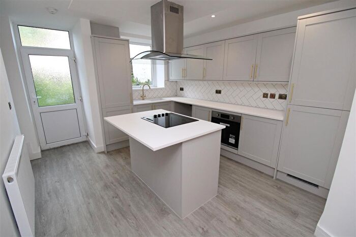 3 Bedroom Terraced House To Rent In Gelli Road, Gelli, Pentre, CF41