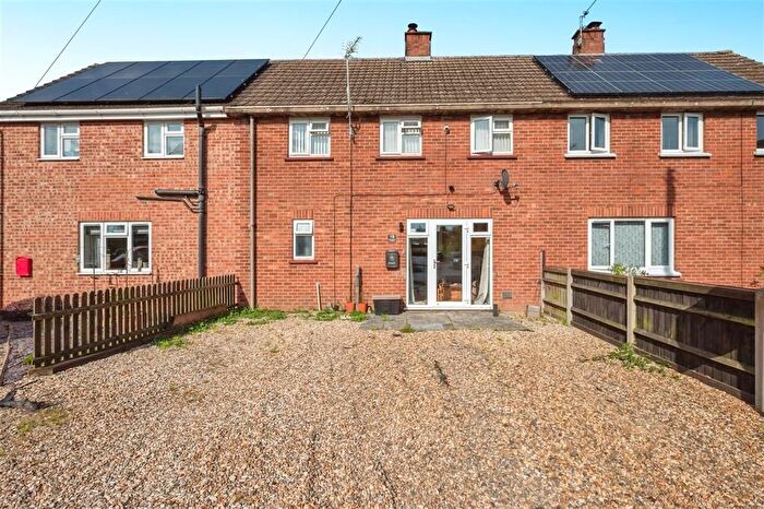 3 Bedroom Terraced House For Sale In Granville Close, Stalham, Norwich, NR12