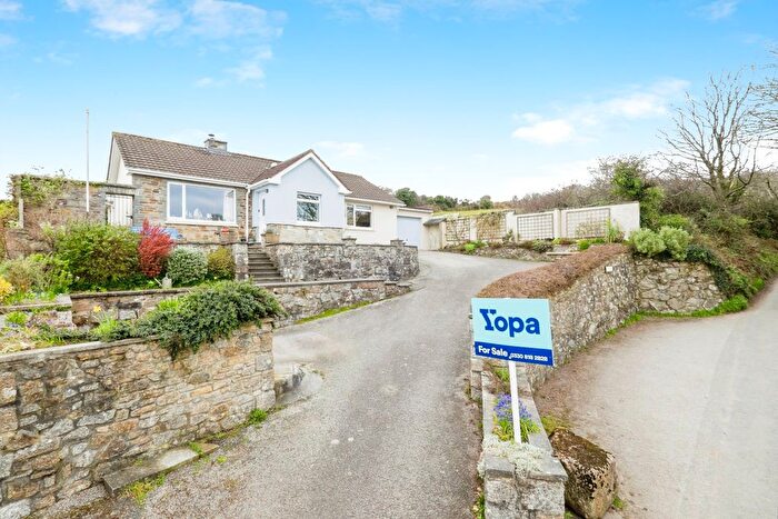 2 Bedroom Detached Bungalow For Sale In Brill, Falmouth, TR11