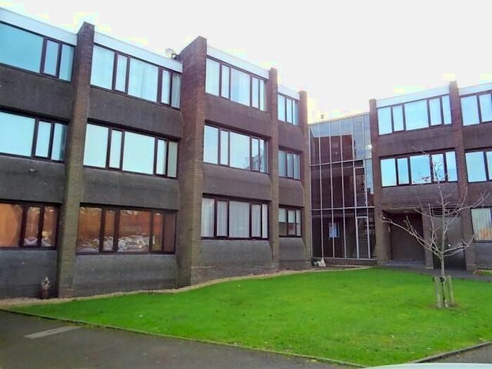 1 Bedroom Flat To Rent In Parklands Gardens, Walsall, WS1