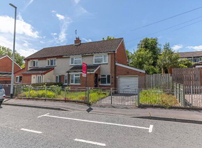 4 Bedroom Semi-Detached House For Sale In Carnagat Park, Newry, BT35