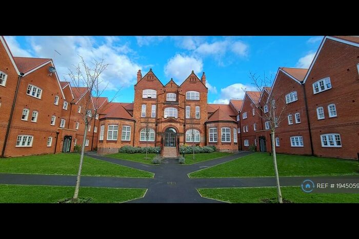2 Bedroom Flat To Rent In Macniece Close, Birmingham, B29