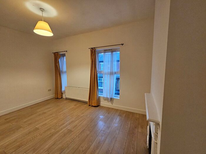 3 Bedroom Terraced House To Rent In Hartington Street, Manchester, M14