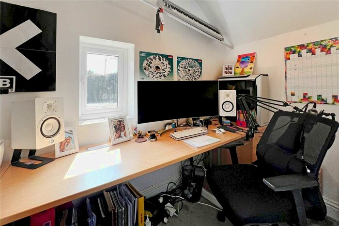 2 Bedroom Detached House For Sale In Arundel Road, Poling, Arundel, West Sussex, BN18