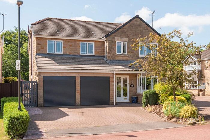 6 Bedroom Detached House For Sale In Oakfield Avenue, Somersall, S40