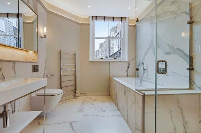 4 Bedroom Terraced House To Rent In Dorset Street, Marylebone, London, W1U