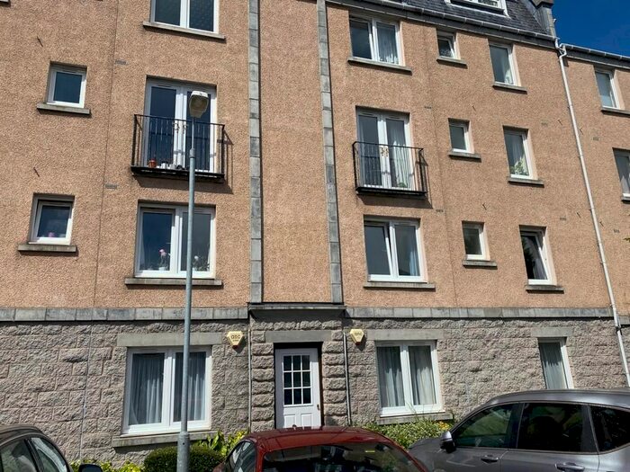 2 Bedroom Flat To Rent In Union Grove, City Centre, Aberdeen, AB10