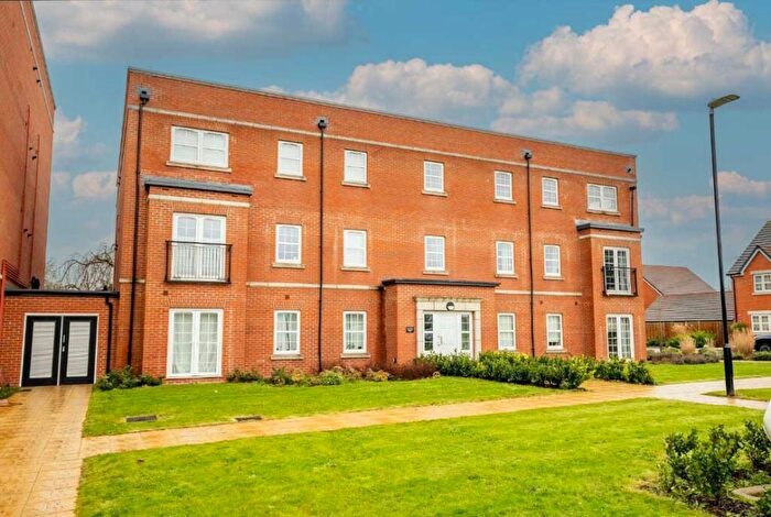 2 Bedroom Apartment For Sale In Redland Way, St. Albans, Hertfordshire, AL2