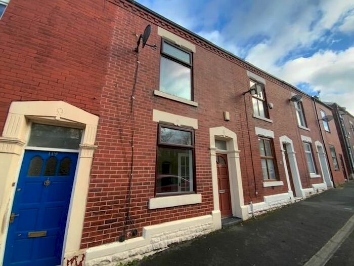 2 Bedroom Property To Rent In Lindsay Street, Stalybridge, SK15