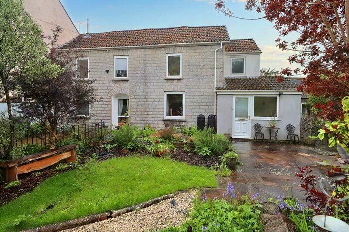 4 Bedroom House To Rent In Bove Town, Glastonbury, BA6