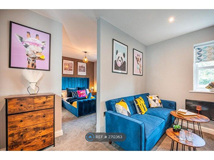 Studio To Rent In Haydon, Swindon, SN25