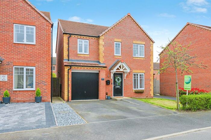 4 Bedroom Detached House For Sale In Hoo Walk, Polesworth, Tamworth, B78