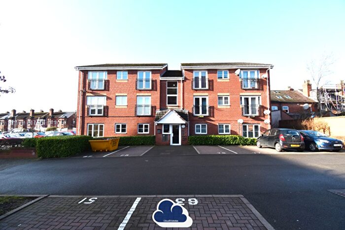 2 Bedroom Flat To Rent In Signet Square, Stoke, Coventry, CV2