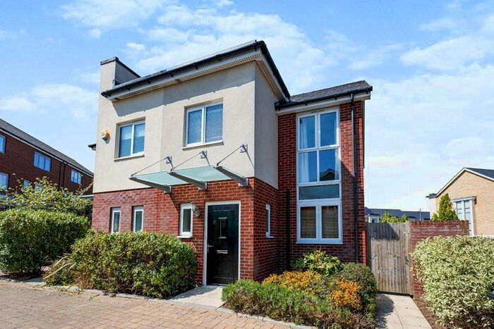 2 Bedroom Semi-Detached House To Rent In Tourtel Yard, Northfleet, Gravesend, Kent, DA11