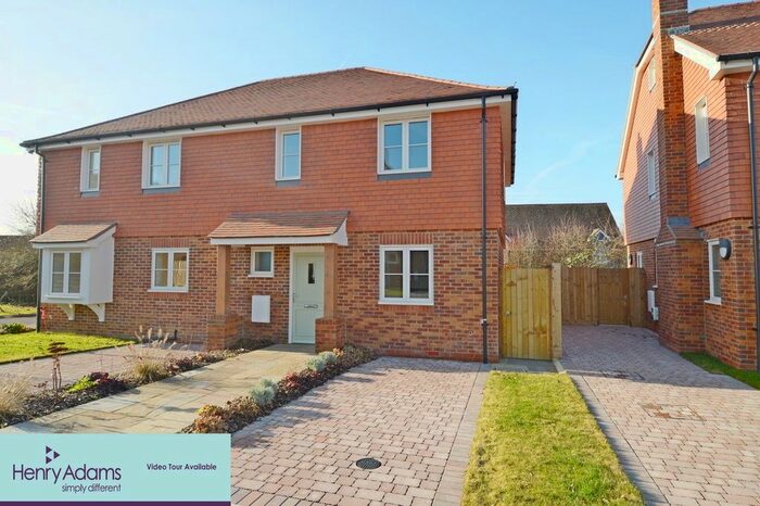 3 Bedroom Semi-Detached House To Rent In Orchard Gate, Ropley, Alresford, SO24